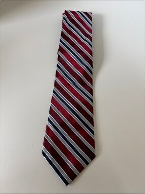 Cambridge Classics Red/‎ White/ Blue tie Like new, 100% Silk